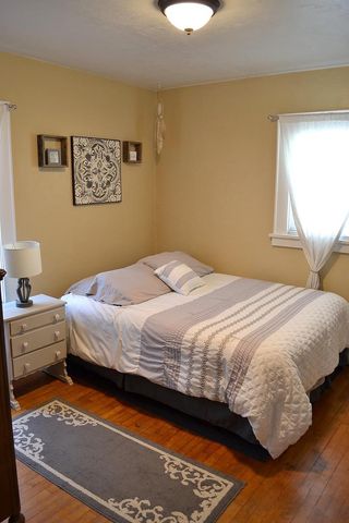 902 W 4TH AVENUE, Oshkosh, WI 54902