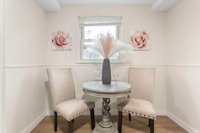 2205 Parkview Place, South Bend, IN 46616