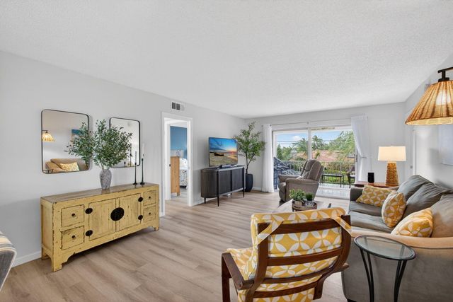 1210 N Sugar Sands Boulevard 241, Singer Island, FL 33404