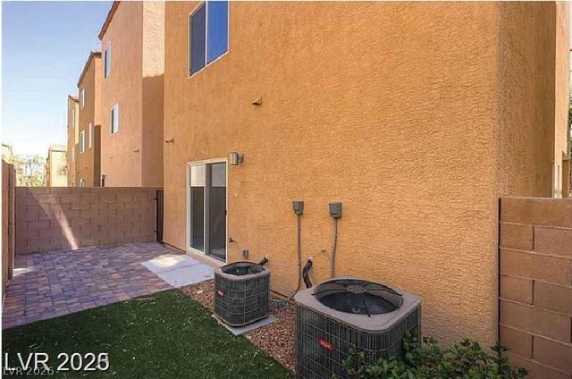 9368 Hopcroft Avenue, Las Vegas, NV 89178