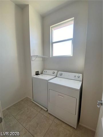 9368 Hopcroft Avenue, Las Vegas, NV 89178