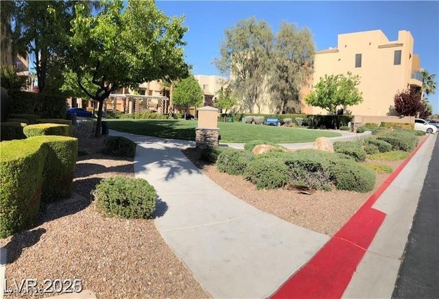 9368 Hopcroft Avenue, Las Vegas, NV 89178