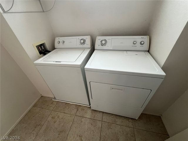 9368 Hopcroft Avenue, Las Vegas, NV 89178