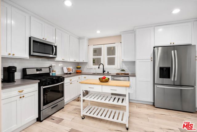 2525 W 81st Street, Inglewood, CA 90305