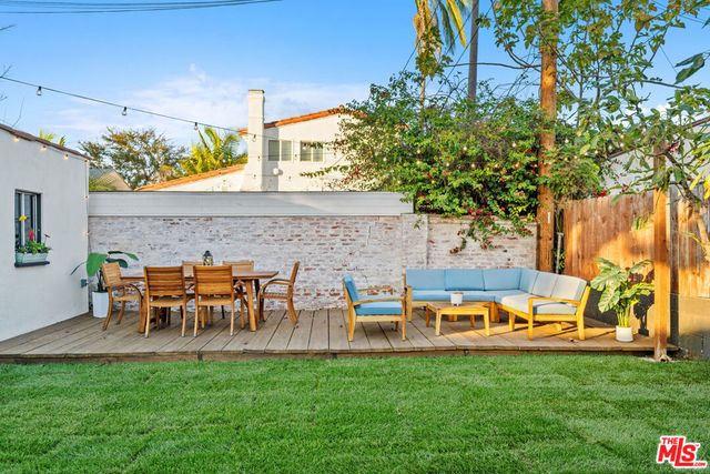 2525 W 81st Street, Inglewood, CA 90305