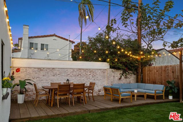 2525 W 81st Street, Inglewood, CA 90305