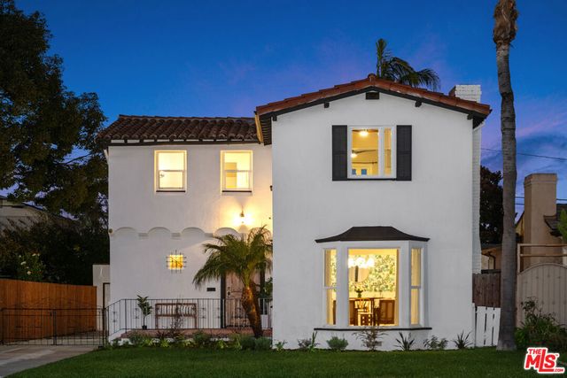 2525 W 81st Street, Inglewood, CA 90305