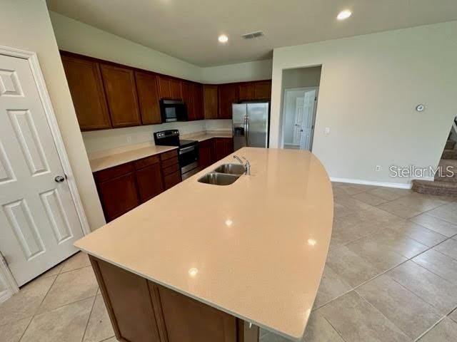 17176 GOLDCREST LOOP, Clermont, FL 34714