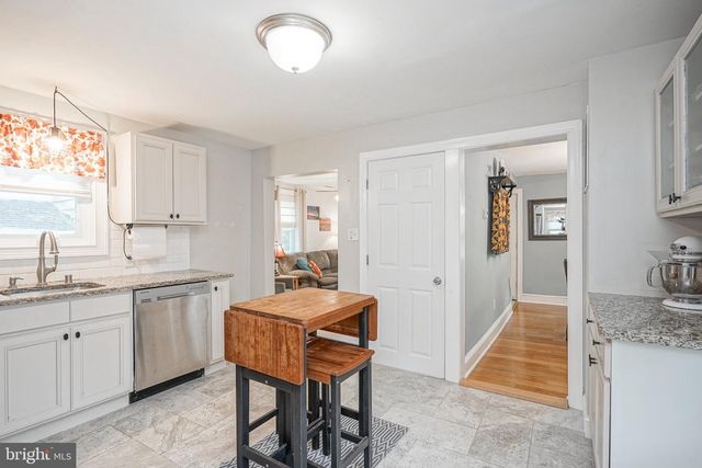 409 RANCOCAS AVE, Hainesport, NJ 08036
