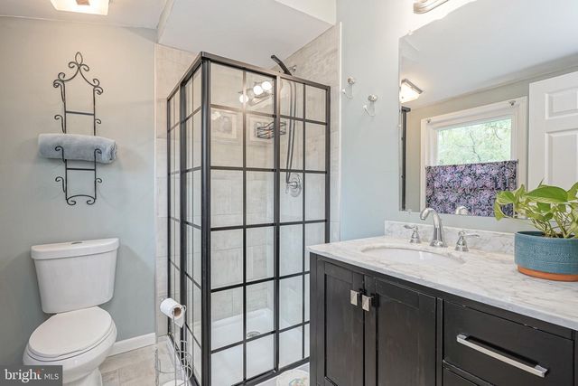 409 RANCOCAS AVE, Hainesport, NJ 08036