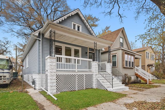 11730 S Perry Avenue, Chicago, IL 60628