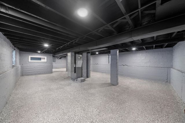 11730 S Perry Avenue, Chicago, IL 60628