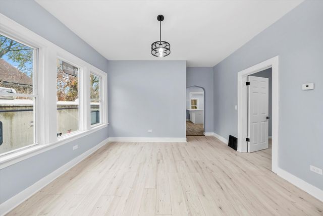 11730 S Perry Avenue, Chicago, IL 60628