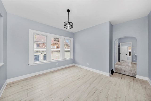 11730 S Perry Avenue, Chicago, IL 60628