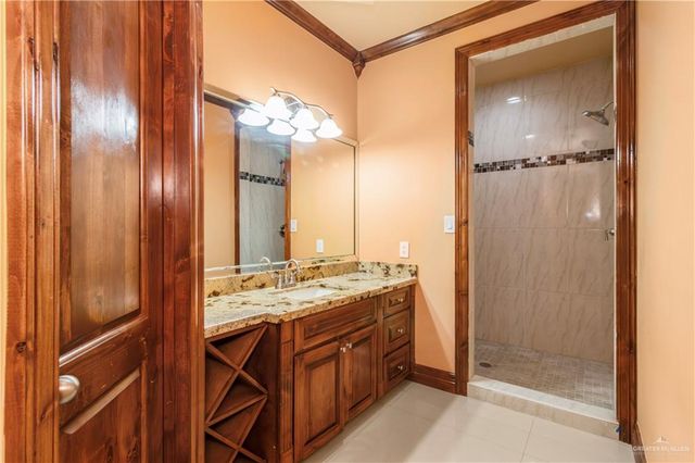 2204 E Trenton Road, Edinburg, TX 78542