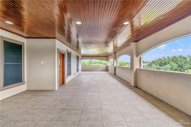 2204 E Trenton Road, Edinburg, TX 78542