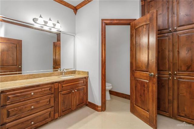 2204 E Trenton Road, Edinburg, TX 78542