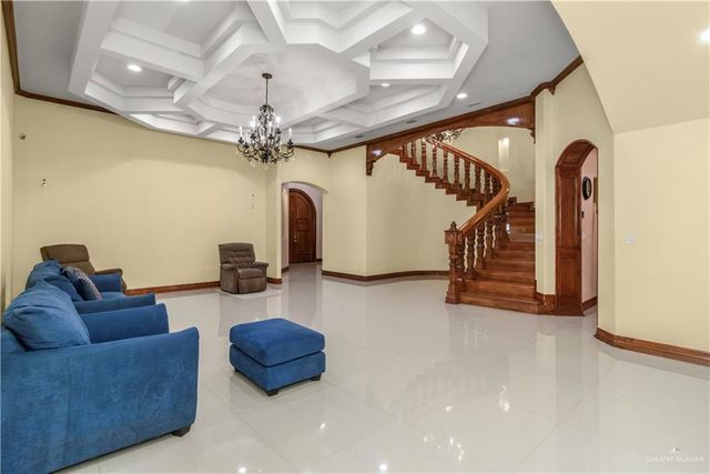 2204 E Trenton Road, Edinburg, TX 78542