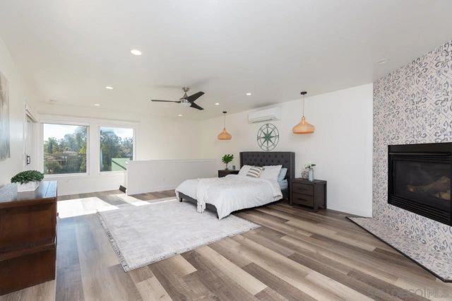 913 Johnson Ave, San Diego, CA 92103