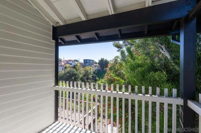 913 Johnson Ave, San Diego, CA 92103