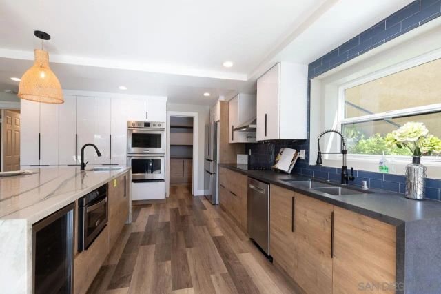 913 Johnson Ave, San Diego, CA 92103