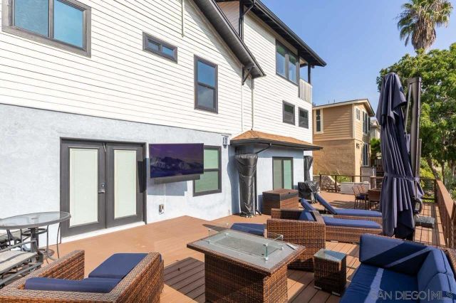 913 Johnson Ave, San Diego, CA 92103