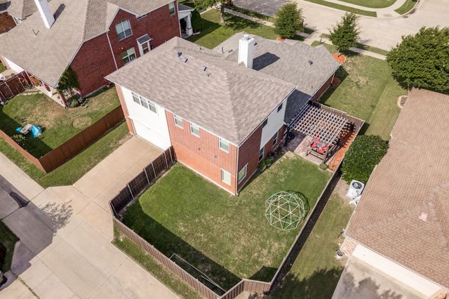 7498 Ravenhill Drive, Frisco, TX 75035