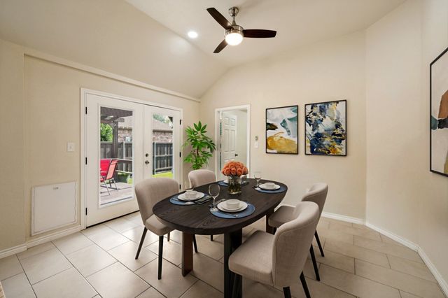 7498 Ravenhill Drive, Frisco, TX 75035