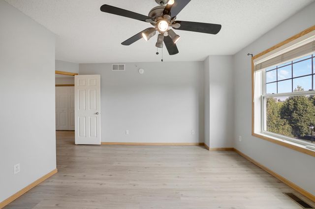 13761 54th Avenue N, Plymouth, MN 55446