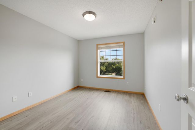 13761 54th Avenue N, Plymouth, MN 55446