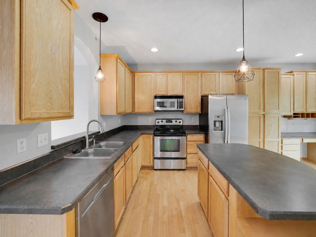 13761 54th Avenue N, Plymouth, MN 55446 — photo 5