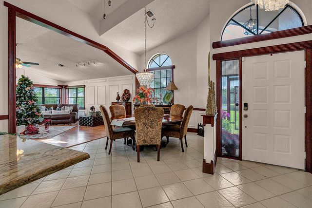 8142 Mimosa Place, Boynton Beach, FL 33472