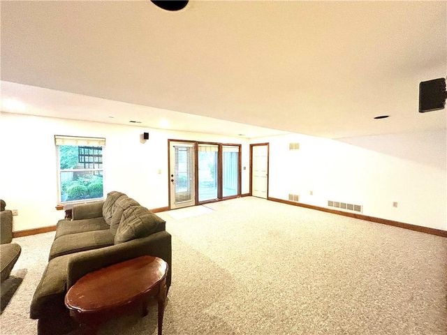 4710 NE 60th Terrace, Kansas City, MO 64119