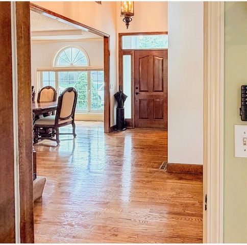 4710 NE 60th Terrace, Kansas City, MO 64119