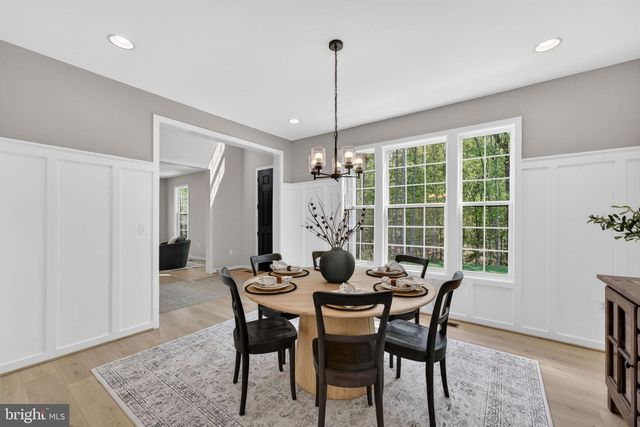 15055 FALLEN OAKS PL, Gainesville, VA 20155