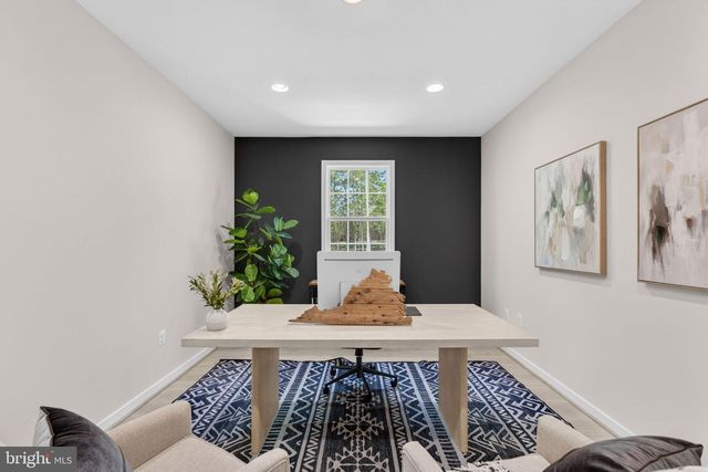 15055 FALLEN OAKS PL, Gainesville, VA 20155