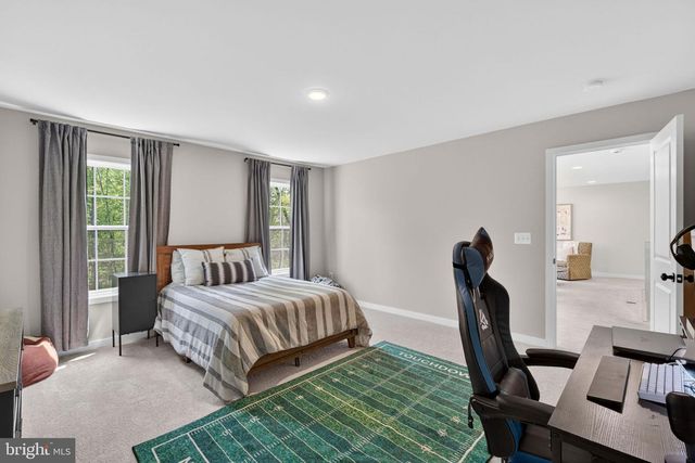 15055 FALLEN OAKS PL, Gainesville, VA 20155