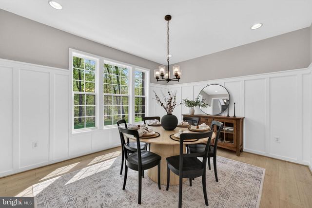 15055 FALLEN OAKS PL, Gainesville, VA 20155