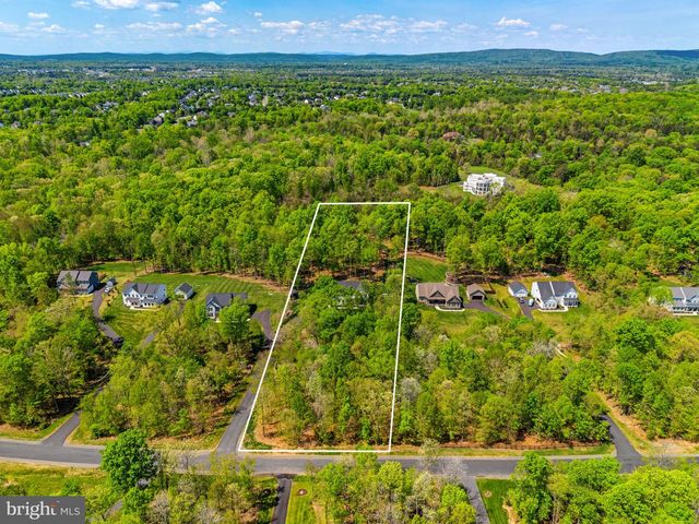15055 FALLEN OAKS PL, Gainesville, VA 20155