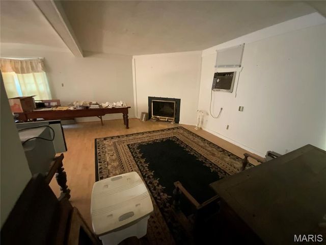 17303 Manchester Road, Wildwood, MO 63038