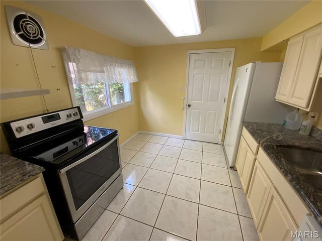17303 Manchester Road, Wildwood, MO 63038