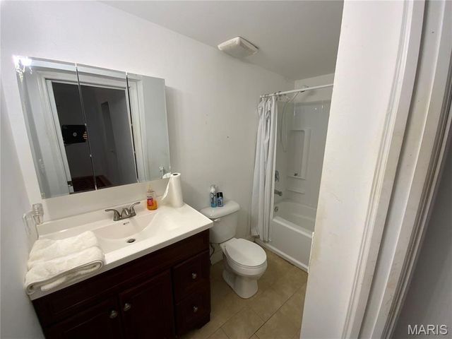 17303 Manchester Road, Wildwood, MO 63038