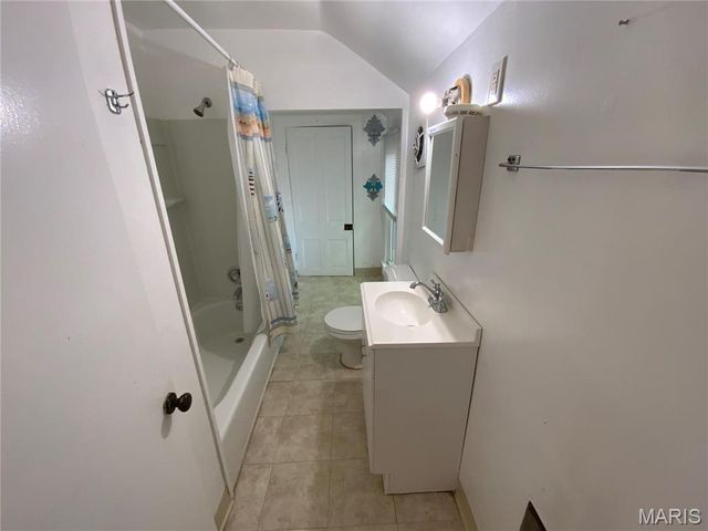 17303 Manchester Road, Wildwood, MO 63038