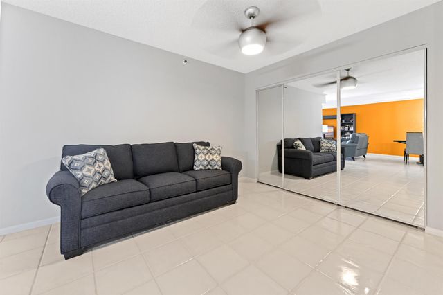 14096 Huntington Pointe Drive 305, Delray Beach, FL 33484