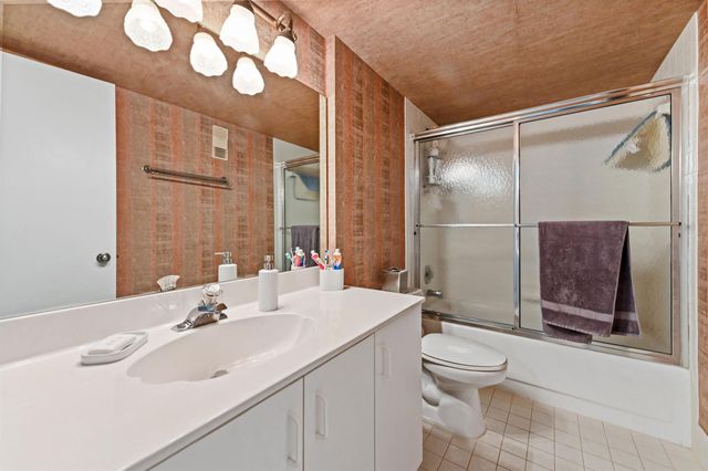 14096 Huntington Pointe Drive 305, Delray Beach, FL 33484