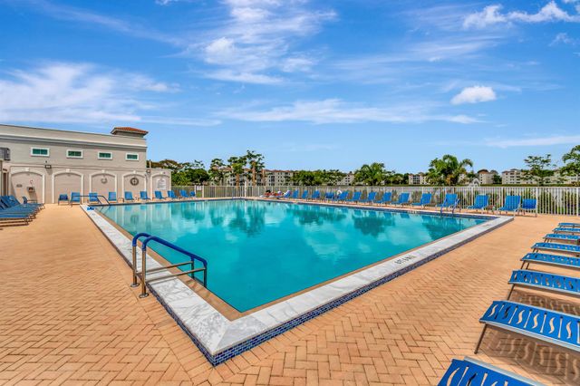 14096 Huntington Pointe Drive 305, Delray Beach, FL 33484