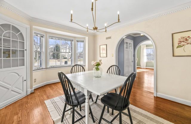 2417 N 96th STREET, Wauwatosa, WI 53226