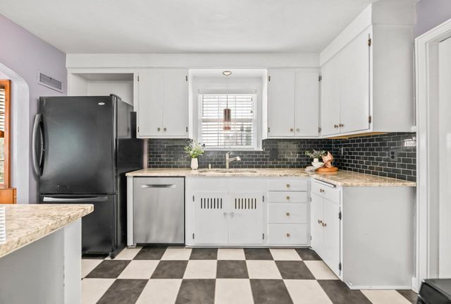 2417 N 96th STREET, Wauwatosa, WI 53226