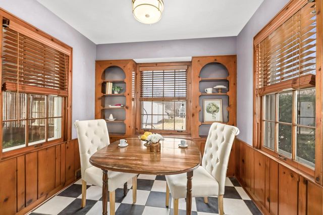 2417 N 96th STREET, Wauwatosa, WI 53226