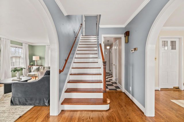 2417 N 96th STREET, Wauwatosa, WI 53226